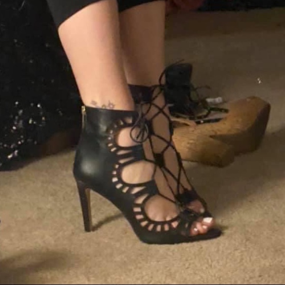 BCBGeneration heels - Picture 2 of 2